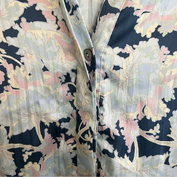 Vince Womens Floral Print Accordion Pleat Button Down Blouse Blue Pink Sz Small - Picture 6 of 9